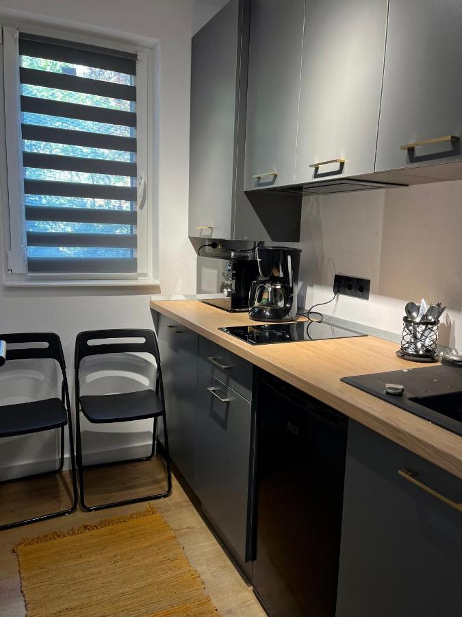 Alexander Cozy Apartment Free Private Parking Medias Bagian luar foto